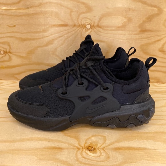 Nike React Presto Triple Black (GS) Athletic Shoes - Picture 2 of 7